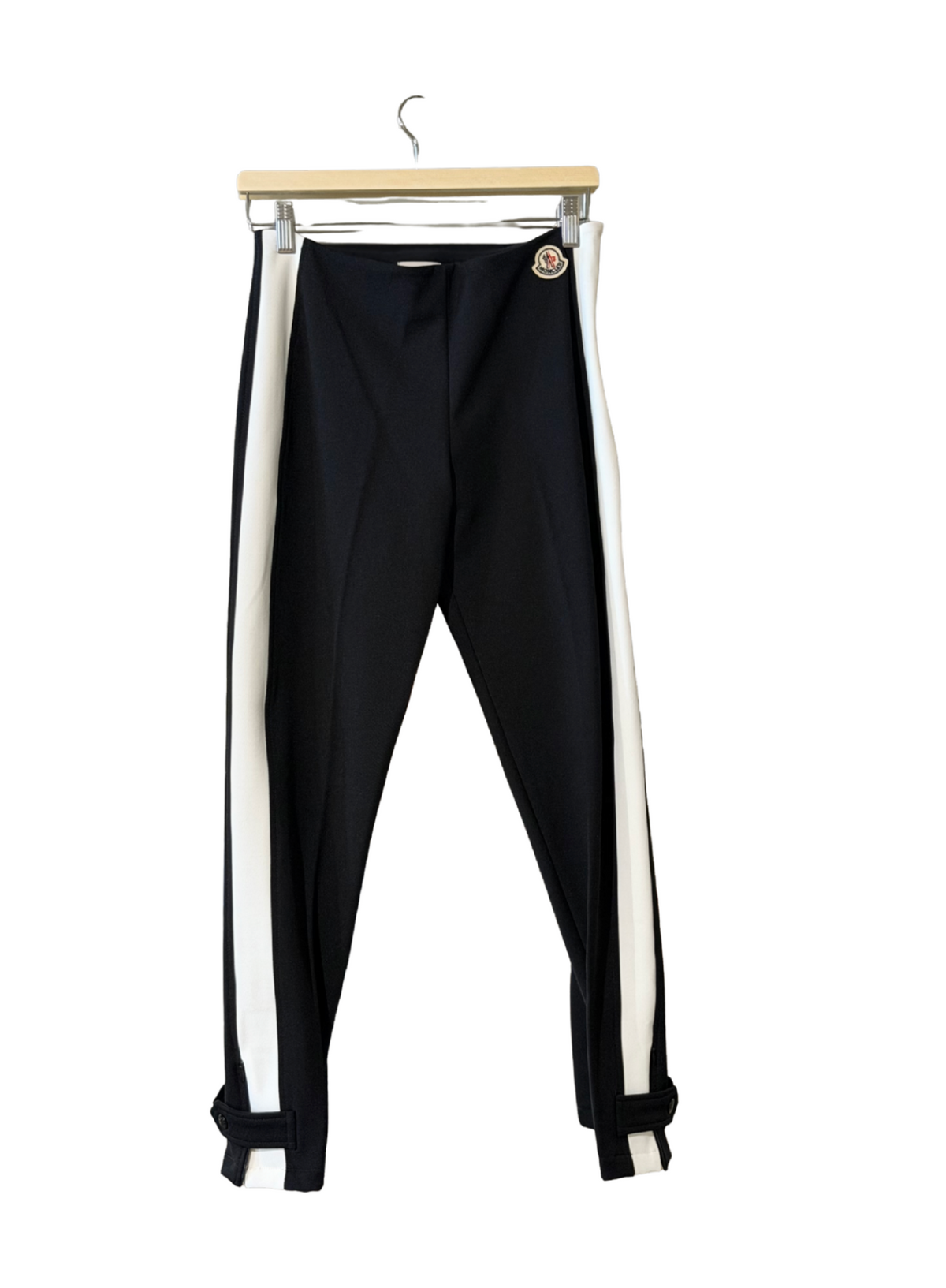 Moncler must-valged püksid