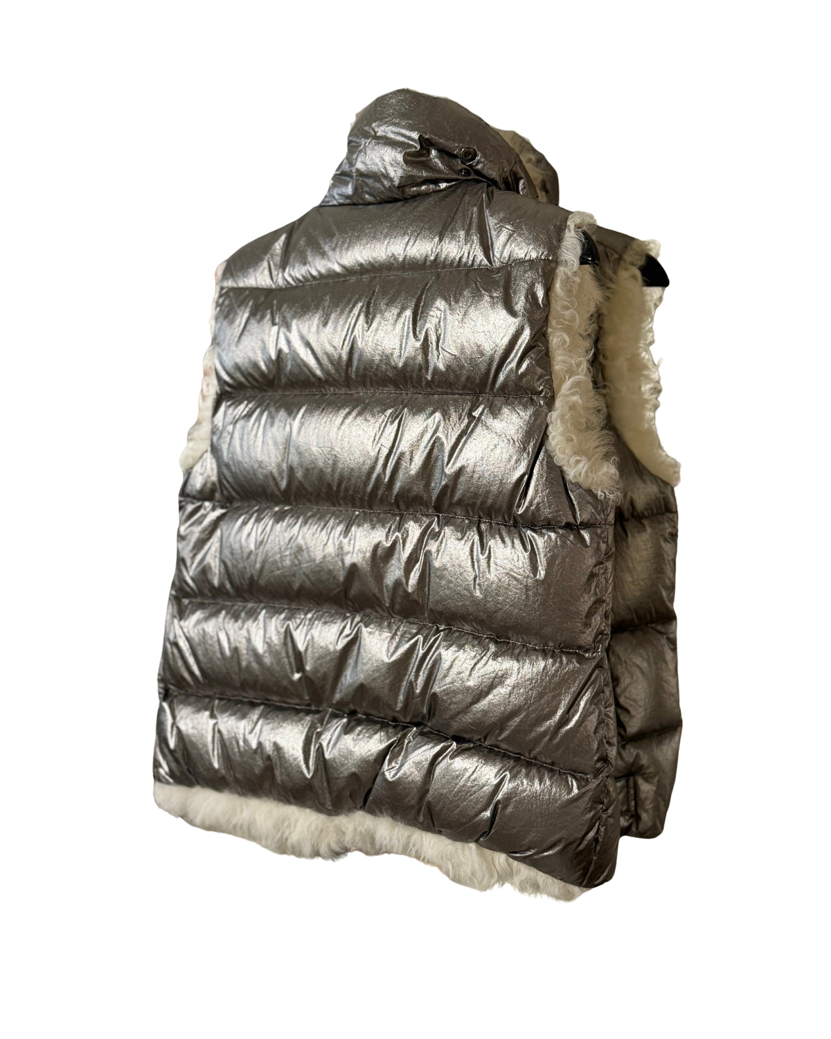 Moncler karusnahadetailidega sulevest, vaade 2